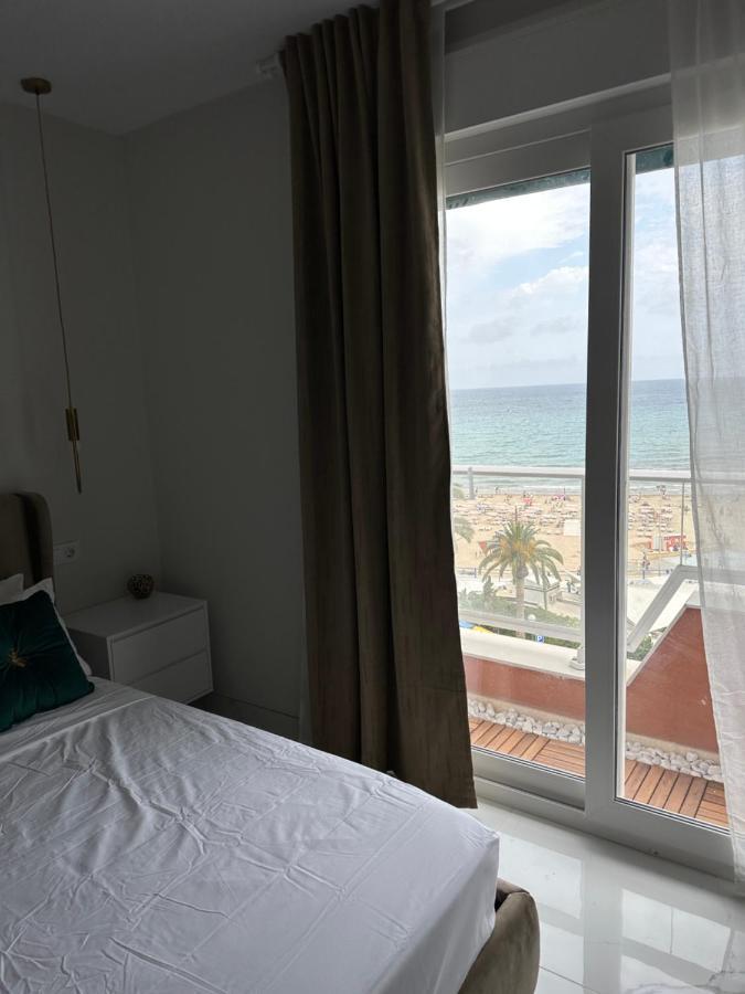 Luxury Beach Flat Apartment อาลิกันเต ภายนอก รูปภาพ