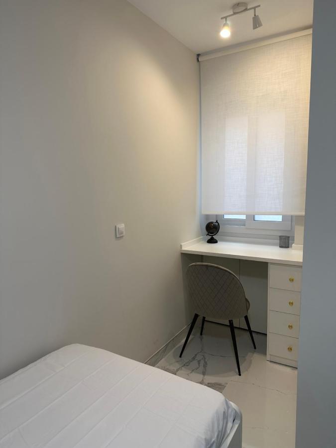 Luxury Beach Flat Apartment อาลิกันเต ภายนอก รูปภาพ